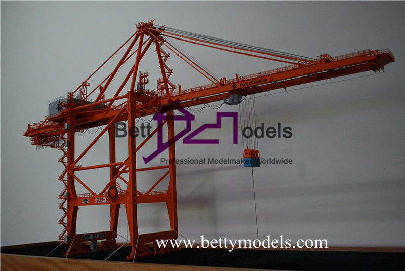 traveling crane scale models 