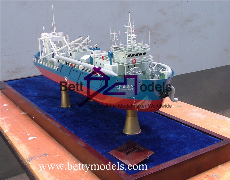 نماذج السفن الصناعية في نيجيريا